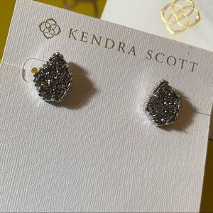 Kendra Scott Tessa Silver Stud Earrings in Platinum Drusy
